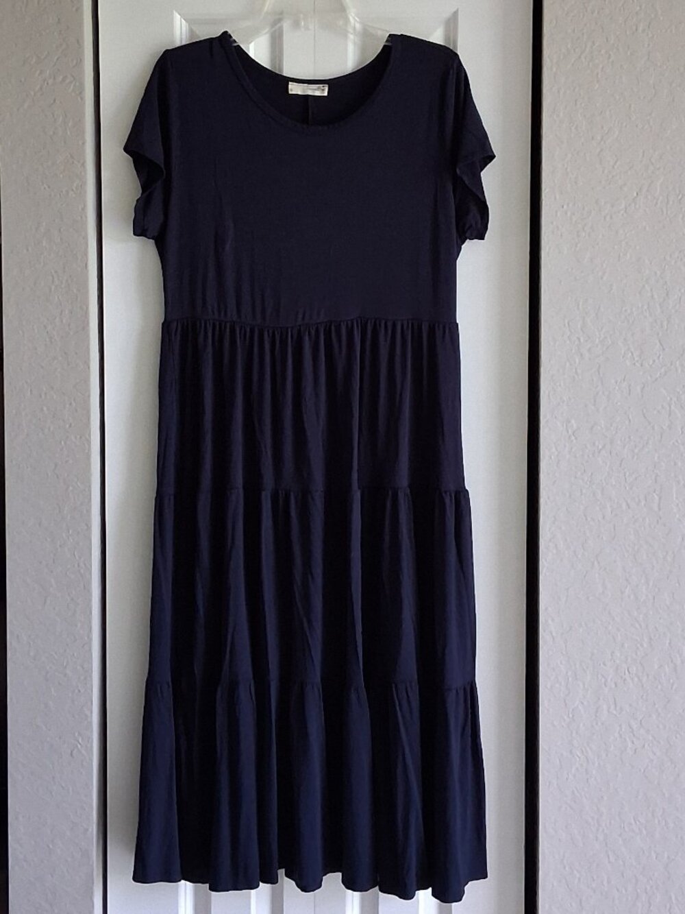 Forever Rose Couture Short Sleeve Tiered Navy Blue Maxi Dress Women's Size 1X